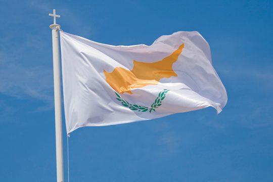 Η λύση του Κυπριακού να συνάδει με το διεθνές δίκαιο