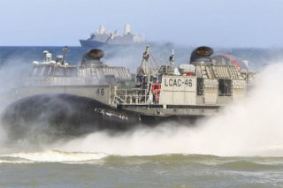 Ξεκίνησαν οι περιπολίες του ΝΑΤΟ στο Αιγαίο