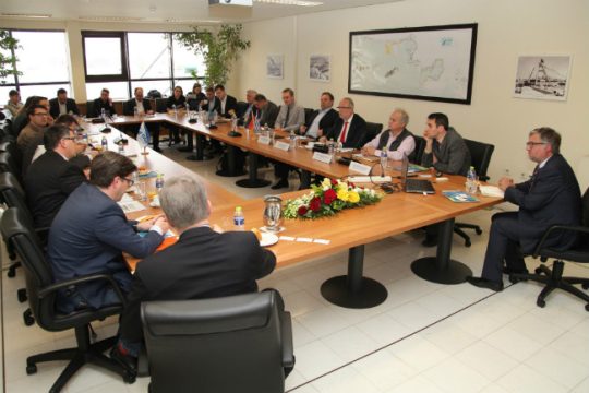 Στον ΟΛΠ Γερμανοί βουλευτές