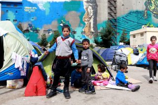 Ασυνόδευτα παιδιά στον εφιάλτη της προσφυγιάς