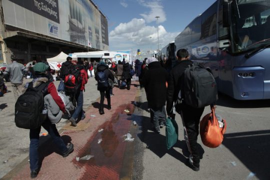 Ανησυχία για αυθαίρετες απελάσεις