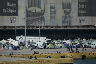 Σταδιακή αποσυμφόρηση του Πειραιά