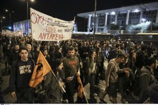Ναι στους πρόσφυγες, όχι στους ιμπεριαλιστές