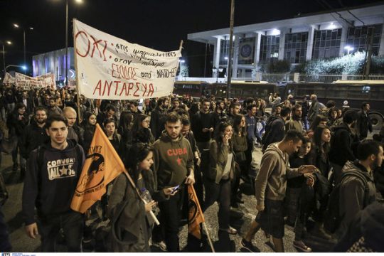 Ναι στους πρόσφυγες, όχι στους ιμπεριαλιστές