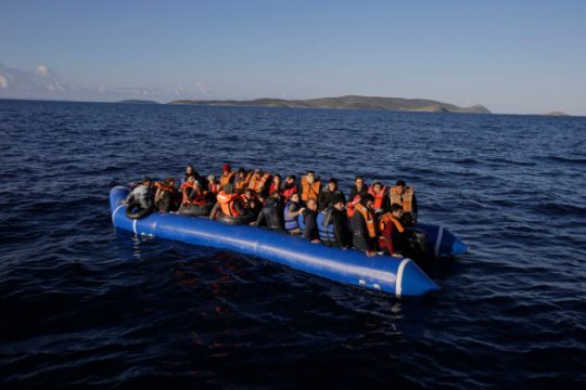 Ευρωπαίοι συνοριοφύλακες στο Αιγαίο έως το Νοέμβρη