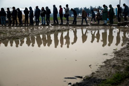 Αιτούντες άσυλο ή πληθυσμοί προς ανταλλαγή;