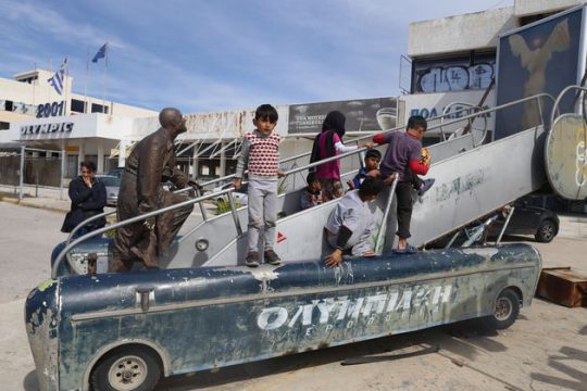 Ασυνόδευτα προσφυγόπουλα, η απόλυτη ξεφτίλα της ΕΕ