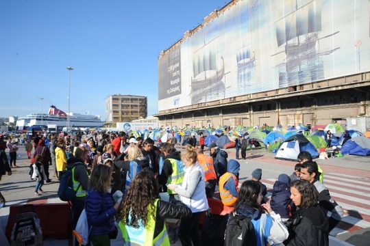 Μετανάστες, η κύρια πηγή αύξησης του πληθυσμού της Ε.Ε.