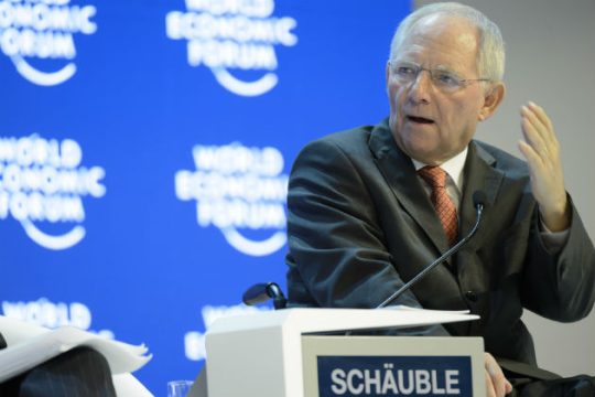 Κλίμα φόβου για το Brexit δημιουργεί ο Σόιμπλε