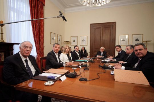 Συμβούλιο αρχηγών με το βλέμμα στις Βρυξέλλες
