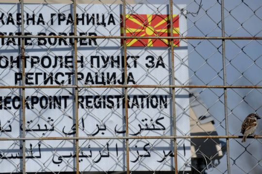 Η ελπίδα «πεθαίνει» στα κλειστά σύνορα των Βαλκανίων
