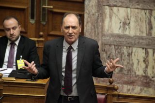 Αναστολή για «κόκκινα» δάνεια
