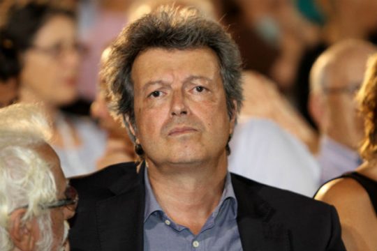 Ρε, είχαμε ξεχάσει πώς είναι συγγραφέας ο Τατσόπουλος