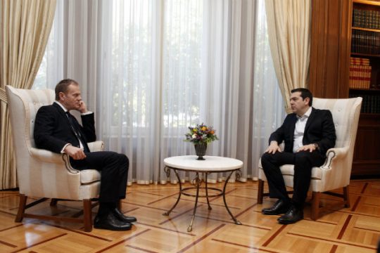 Στην Αθήνα για το προσφυγικό ο Ντόναλντ Τουσκ