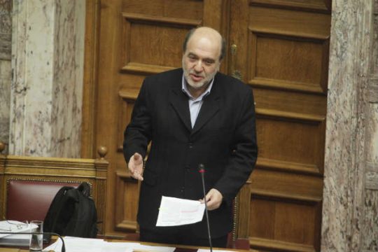 Παρερμηνεία των δηλώσεών του καταγγέλλει ο Αλεξιάδης