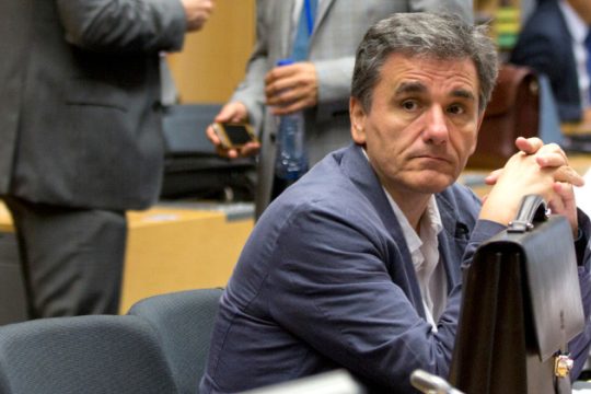 Ζητούν μεταρρυθμίσεις, υπόσχονται το χρέος