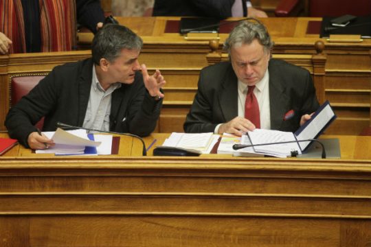Φορολογικό και ασφαλιστικό στην ατζέντα των διαπραγματεύσεων