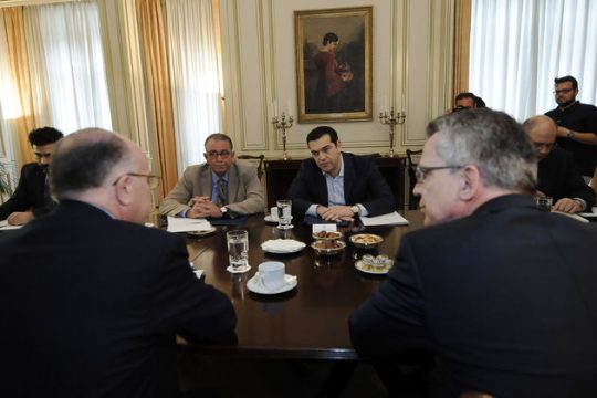 Επίσπευση ενεργειών για το προσφυγικό