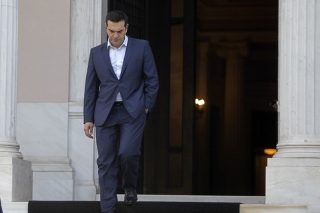 Πιέζεται και πιέζει