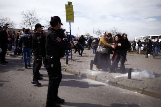 Μετά τον Τύπο, στόχος οι γυναίκες