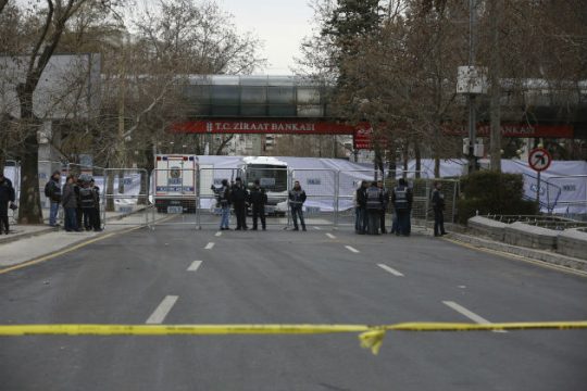 Διάσπαρτος ο τρόμος ενόψει νέου χτυπήματος