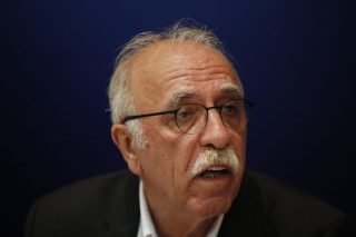 «Ασυλο σε όσους το δικαιούνται, με σεβασμό στο Διεθνές Δίκαιο»