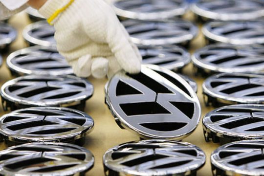 Νέος πονοκέφαλος 3,3 δισ. ευρώ για τη Volkswagen