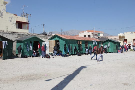 Εμπόδια στις εθελοντικές οργανώσεις από το Επιμελητήριο Χίου
