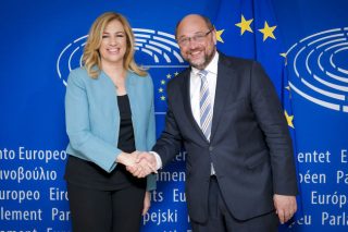«Δεν έμαθαν τίποτα από το στραπάτσο του καλοκαιριού»