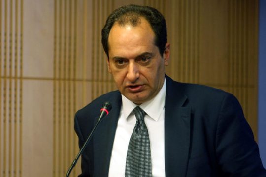 Σπίρτζης: Το ΤΑΙΠΕΔ προωθεί την πώληση της χώρας
