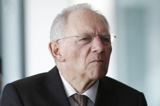 …Η γερμανική κυβέρνηση όμως την βλέπει έως το Πάσχα