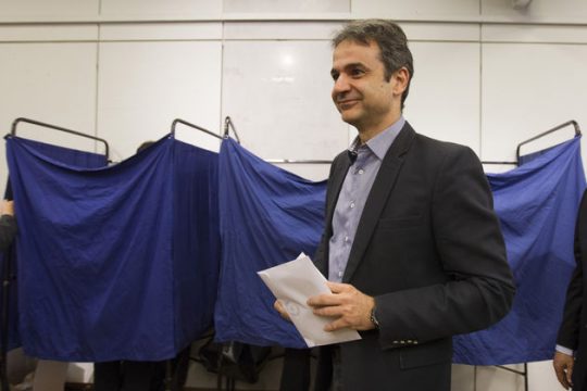 Κολλημένοι με τις… κάλπες