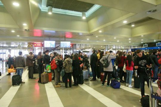 Εγκρίθηκε η σύμβαση για τα αεροδρόμια