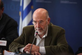 Ανατροπές στην εκπαίδευση με αρχιτέκτονα τον πρόεδρο του εθνικού διαλόγου