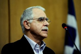 Τουλάχιστον διασώθηκε κατιτίς στο Δημόσιο