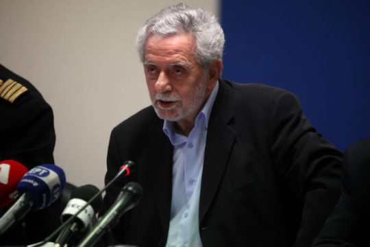«Εγκληματική πρακτική απαξίωσης των πάντων» απ’ την αντιπολίτευση