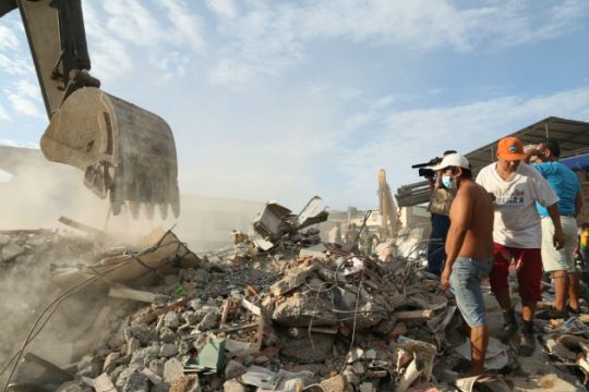 Ισημερινός: Νεότερος απολογισμός από το φονικό σεισμό