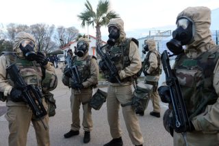 «Ράμπο» με πολιτικά στα γαλλικά τρένα!