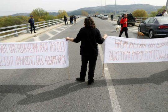 Διαμαρτυρία κατοίκων της Ειδομένης για τον καταυλισμό