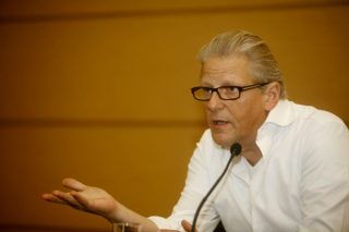 Παραίτηση Φαμπρ λόγω «εχθρικού καλλιτεχνικού περιβάλλοντος»