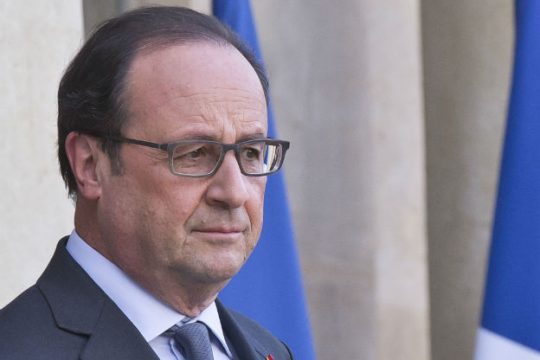 Χάνει ακόμη και με αντίπαλο τη Λεπέν