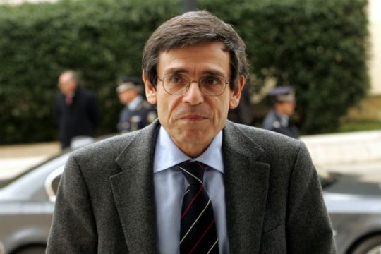 Πέθανε ο Γιάννης Αγγέλου