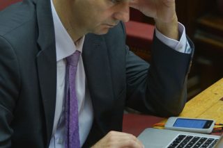 Οι δύο ξένοι χώρισαν