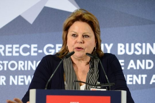 Όροι για άρση capital controls τους επόμενους μήνες