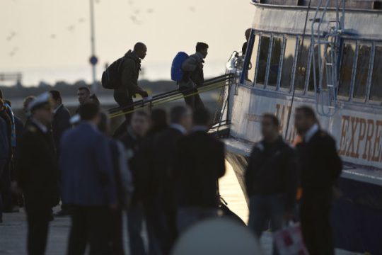 Συνεχίζονται οι απελάσεις στην Τουρκία