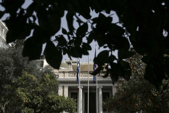 «ΔΝΤ και Σόιμπλε μπλόκαραν το Eurogroup»