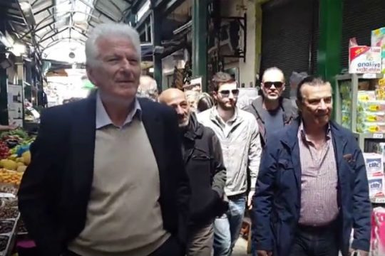 Τα «έψαλλαν» σε βουλευτές του ΣΥΡΙΖΑ