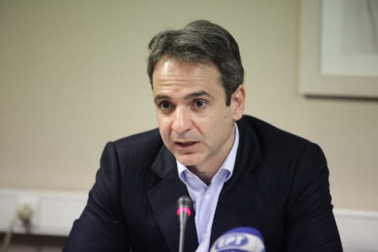 Επιμένει για εκλογές και ψήφο ομογενών