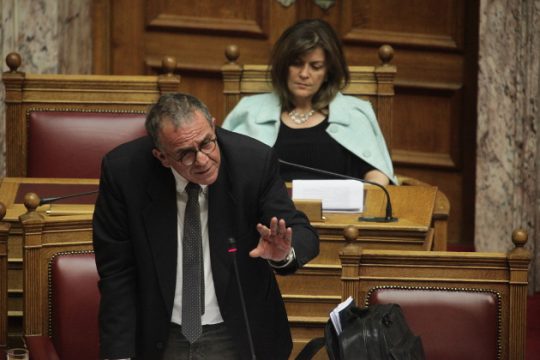 Σχέδιο για λύση σε Ειδομένη και Πειραιά σε λίγες ημέρες