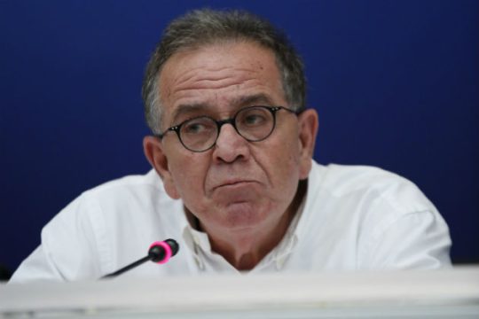 Ερωτήματα προς τον Γ. Μουζάλα